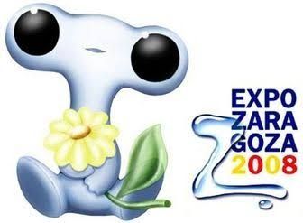 Zaragoza y la Expo 2008, vistas desde fuera: cuando The Independent nos descubrió al mundo 9 Fluvi, la mascota de la Expo Zaragoza 2008, junto al logotipo oficial del evento